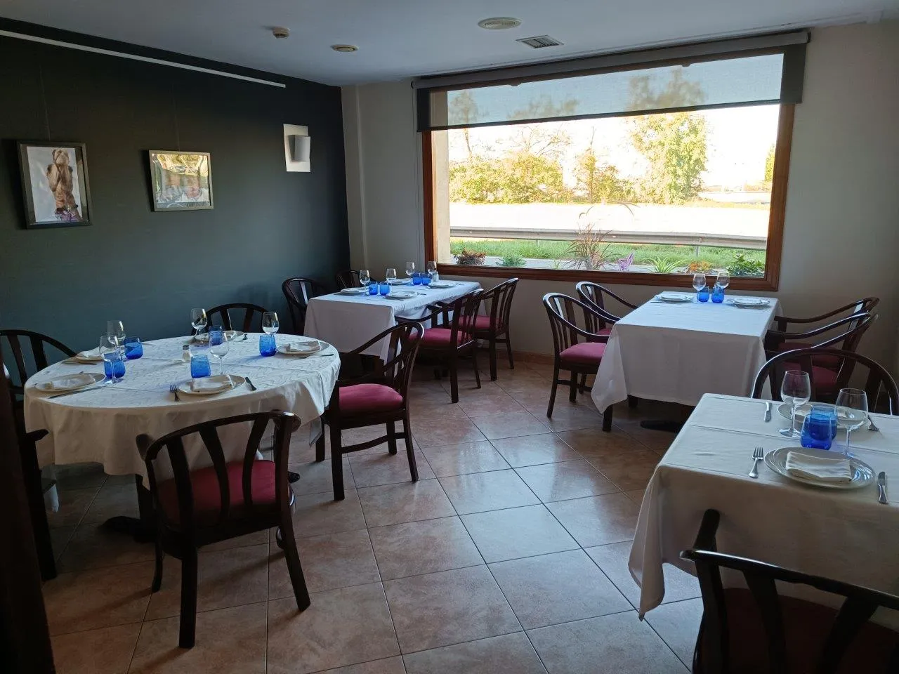 Dinars d'empresa